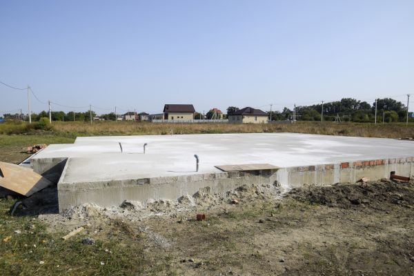 Barn Slab Installation in Leland