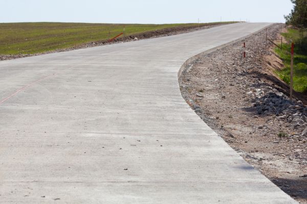 Driveway Cementing in Leland